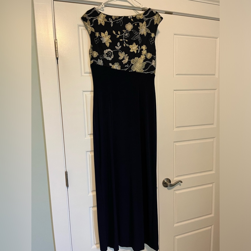 Beautiful navy gown, worn once to wedding